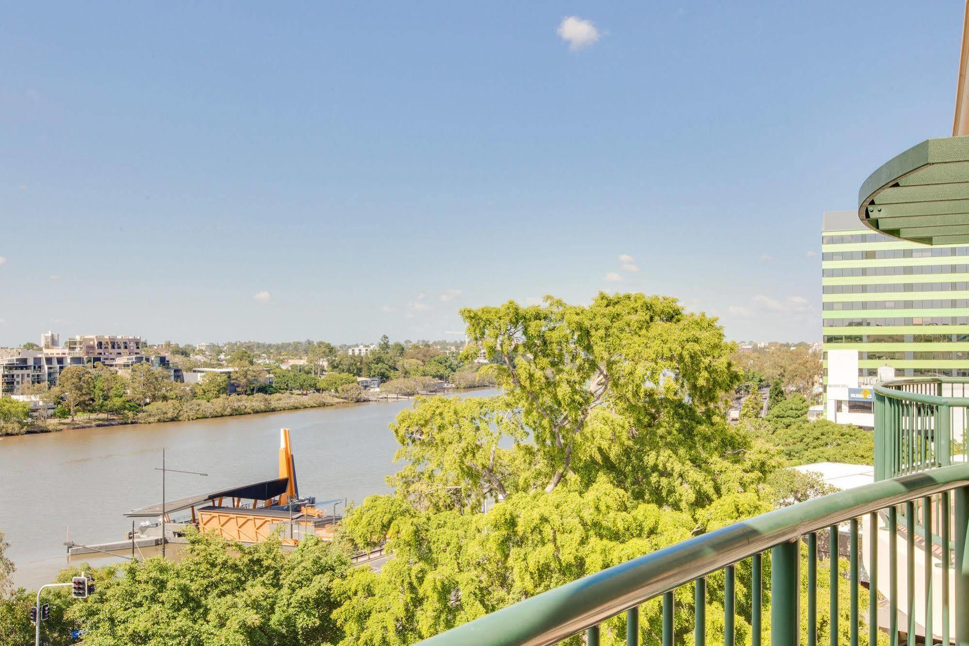 Central Cosmo Apartment Hotel Brisbane Luaran gambar